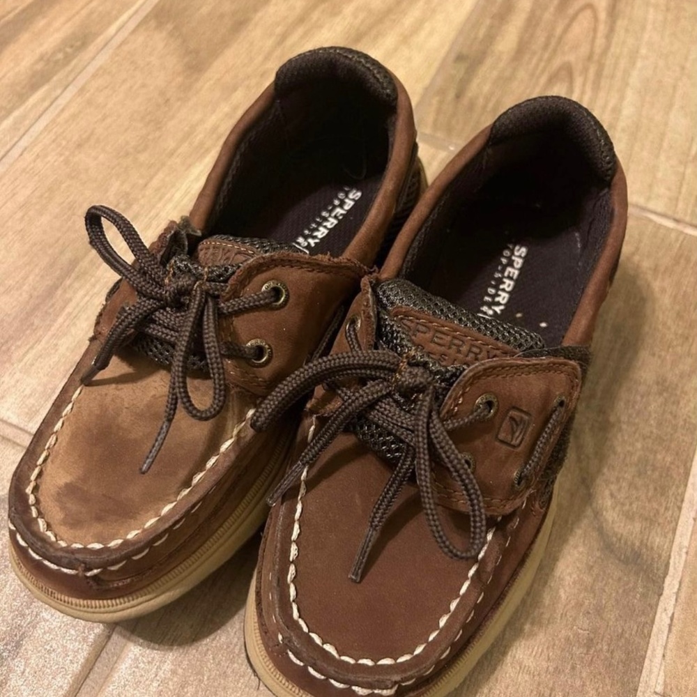 Boys Sperry shoes size 12